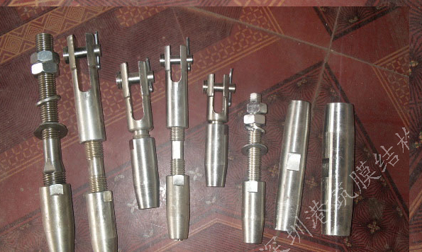 �����^�^